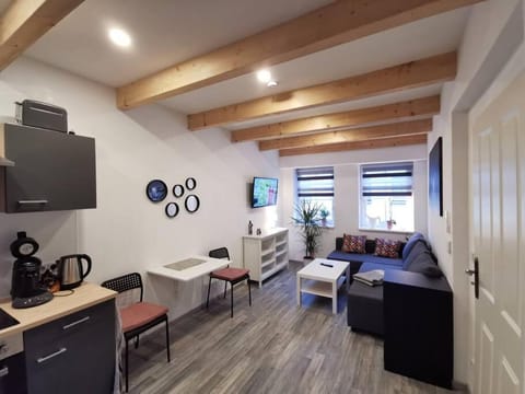 Living room, Photo of the whole room, Seating area, Dining area