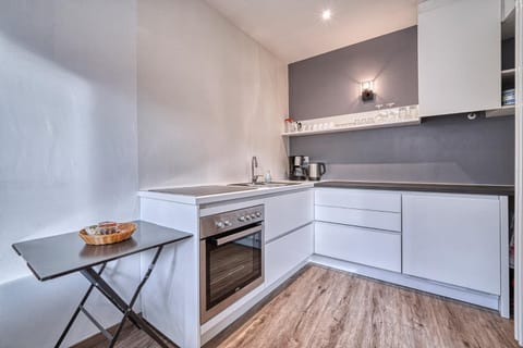 Apartment Römerbrücke - Ponte Romano Apartment in Merano