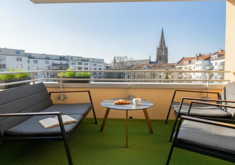 View (from property/room), View (from property/room), Balcony/Terrace, Balcony/Terrace