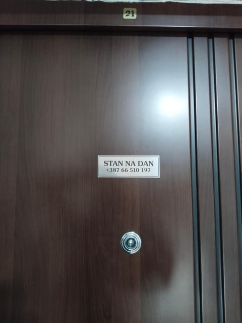 STAN NA DAN BIJELJINA Apartment in Vojvodina