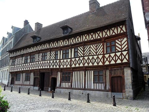 LE HENRY IV Apartment in Saint-Valery-en-Caux