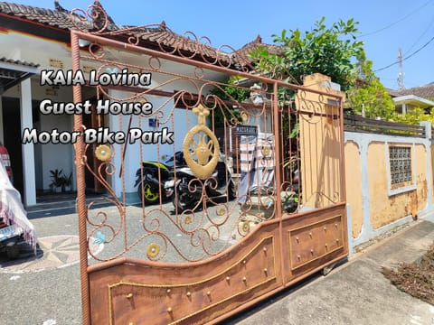 Kaia Lovina Guest House Bed and Breakfast in Buleleng