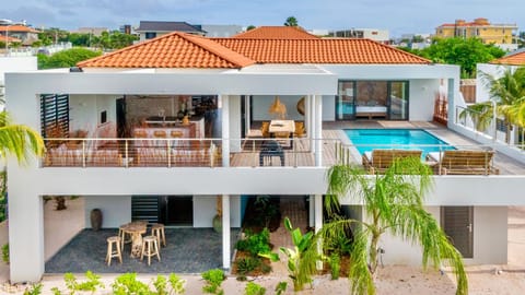 Property building, Balcony/Terrace