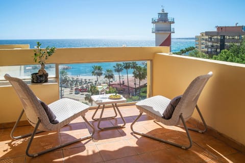 Balcony/Terrace, Sea view, Swimming pool