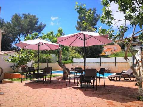 Day, Garden, Pool view, Swimming pool, sunbed