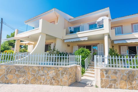 Property building, Balcony/Terrace