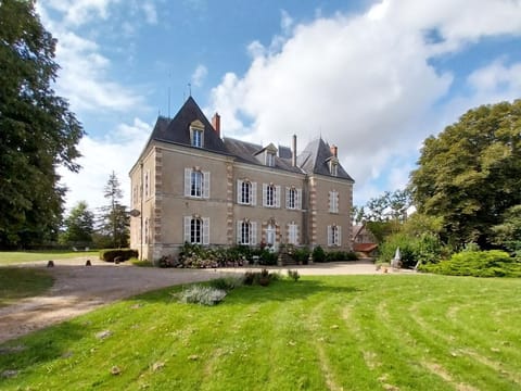 Property building, Natural landscape, Garden, Garden view