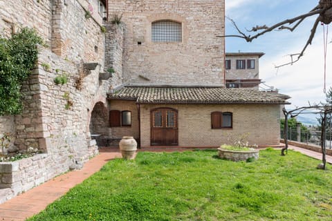 Property building, Patio, Garden, Garden view