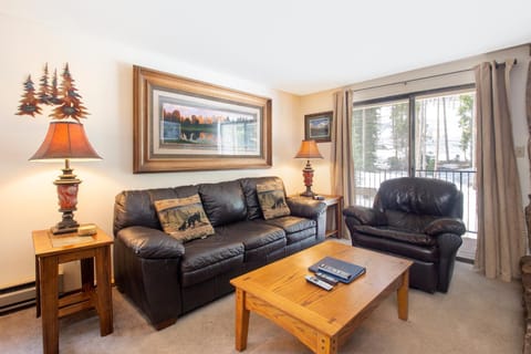 Balcony/Terrace, Living room, Seating area, furniture