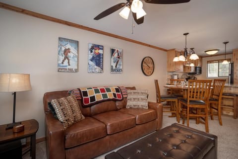 Skiing, Kitchen or kitchenette, Living room, Dining area, furniture