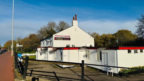 White House Lodge Nature lodge in Waterbeach