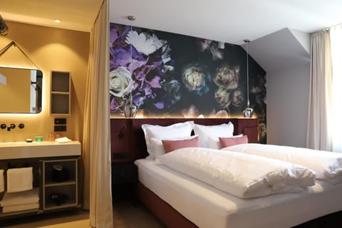 Boutiquehotel Burg Adenbach & Alter Weinbau Hotel in Bad Neuenahr-Ahrweiler