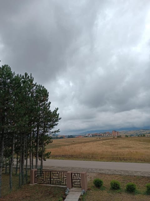 Day, Natural landscape, Mountain view