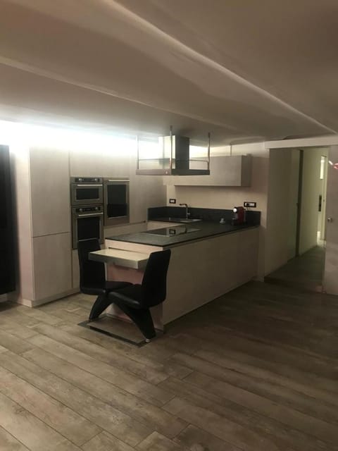 Eliver's House Apartment in Bologna