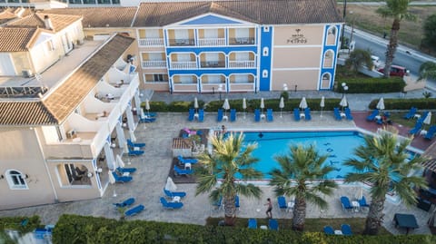 Property building, Restaurant/places to eat, Bird's eye view, Pool view, Swimming pool
