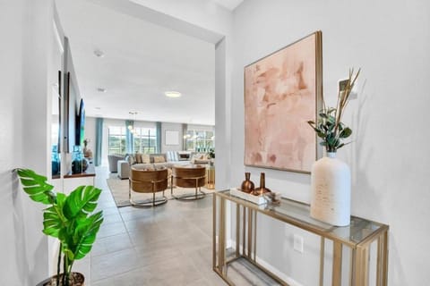 Living room, Decorative detail