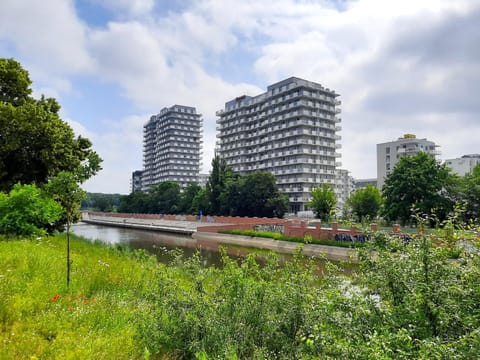 Property building, Day, Neighbourhood, Natural landscape, Other, River view