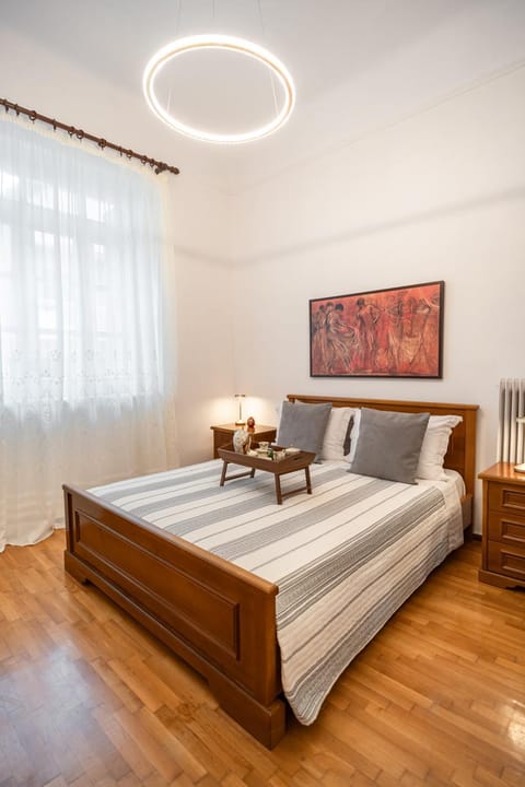 The Rock Guesthouse Apartment in Kalabaka