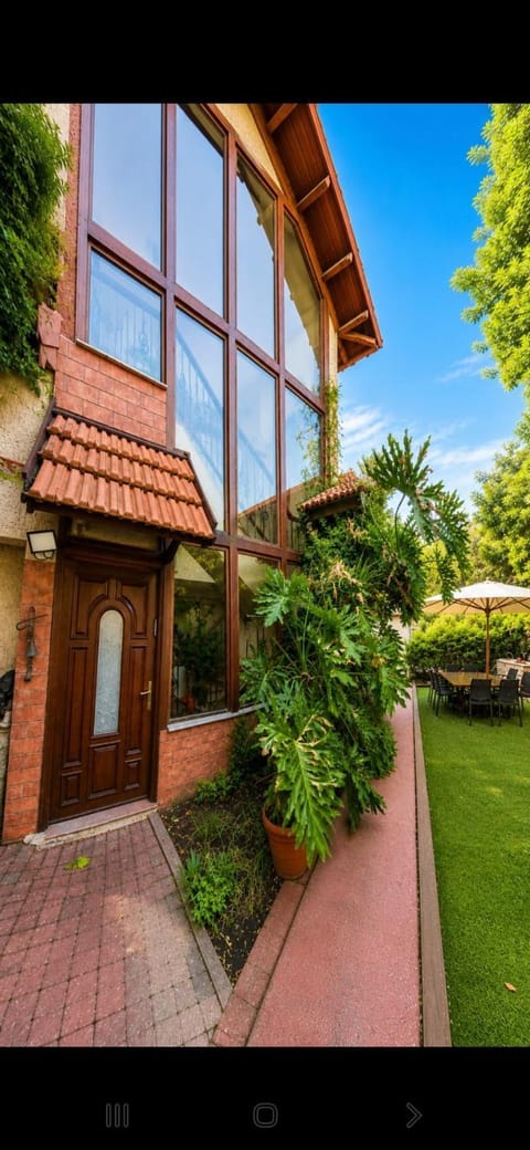 Property building, Garden, Garden view
