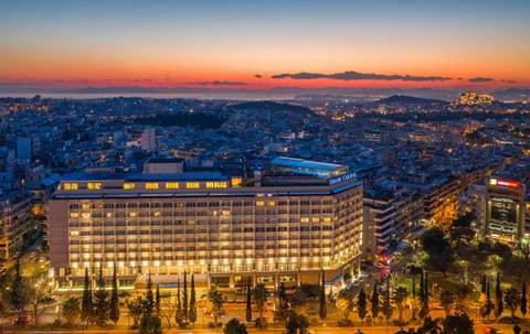Property building, Bird's eye view, City view, Landmark view, Mountain view, Pool view, Street view, Sunrise, Sunset