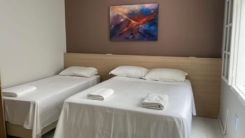 Bed, towels