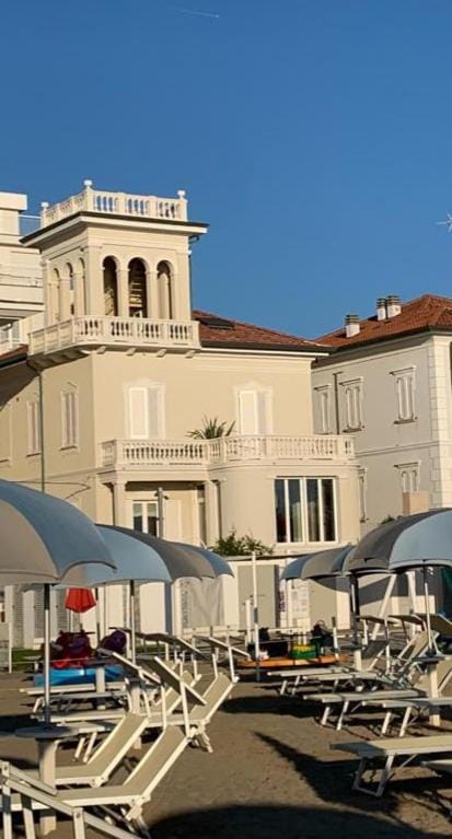 Property building, Beach, Sea view