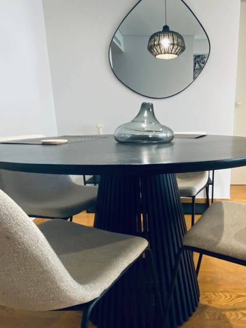 Athens Riviera 2-Bed Apt & Pool Access #Unoblu® Apartment in Alimos