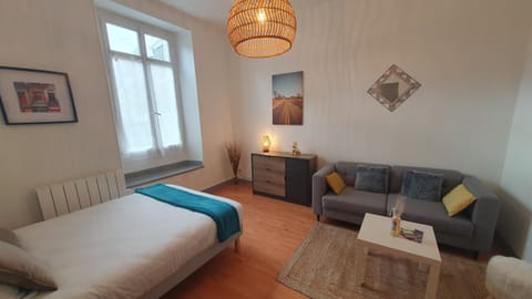 Living room, Bedroom