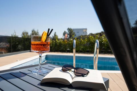 Day, Pool view, Swimming pool