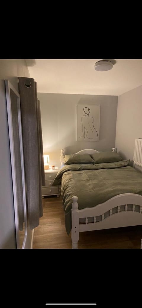 Bed, Bedroom, wardrobe