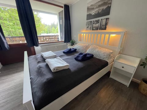 Bed, View (from property/room), Bedroom