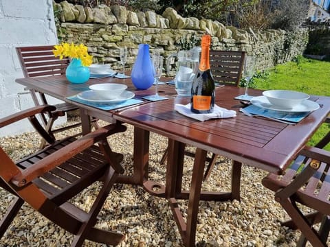 Church View - 2 bed Cosy Cottage in Swanage House in Swanage