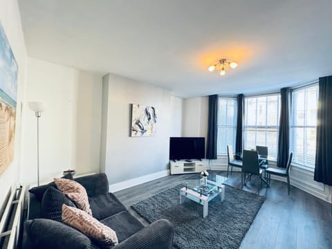 Marine Apartment Whitley Bay Seaside Location Free Onsite Parking Apartment in Whitley Bay