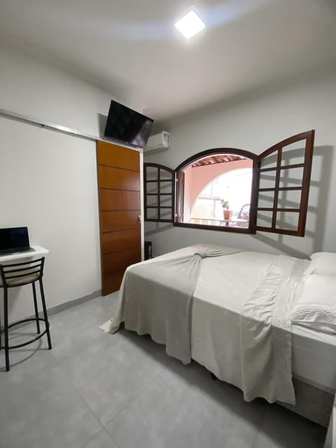 TV and multimedia, Photo of the whole room, Evening entertainment, Bedroom