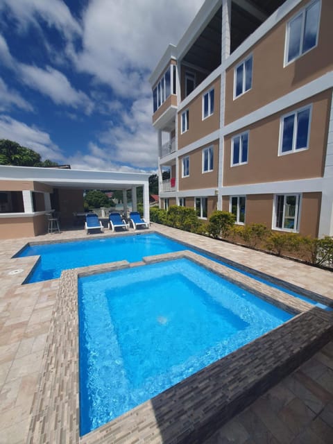 Property building, Swimming pool