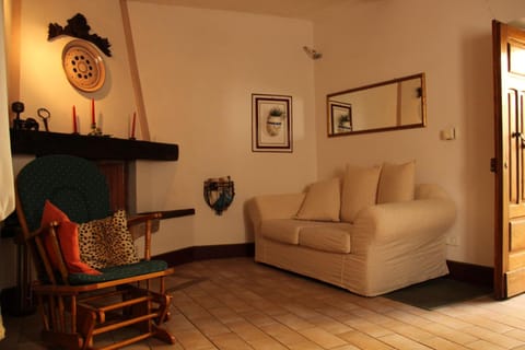 Trilocale nel centro storico Apartment in Montemerano