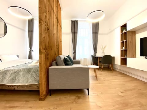 Bed, Living room