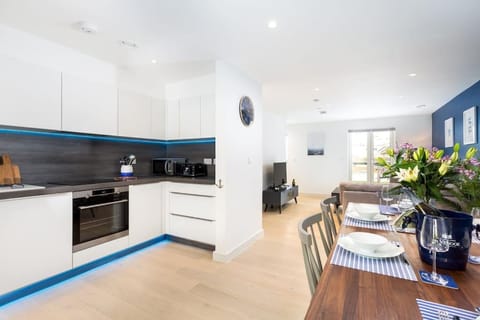 Luxury 3 floor Town House by Tolcarne Beach House in Newquay