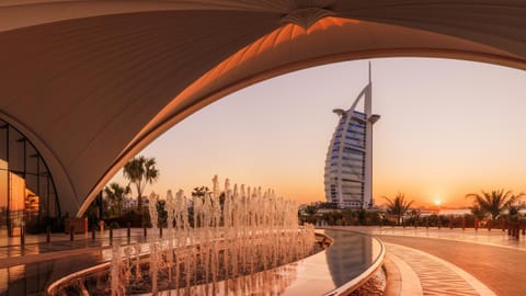 Balcony/Terrace, Landmark view