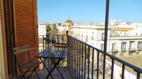 View (from property/room), Balcony/Terrace