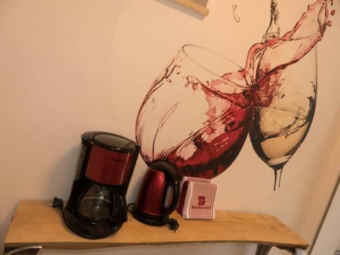 Coffee/tea facilities, Kitchen or kitchenette