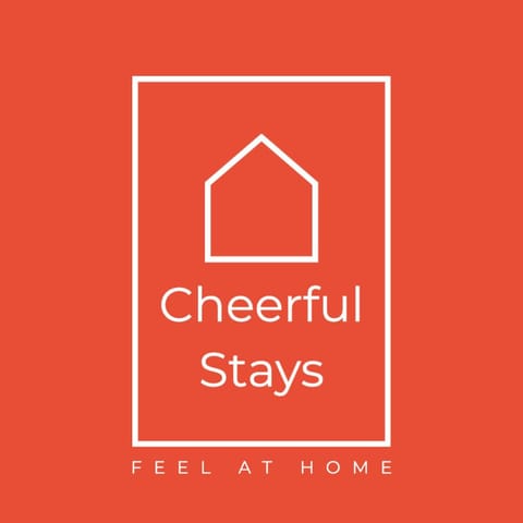 Cheerful Stays: 4 Bedroom Cottage in Arrochar House in Scotland