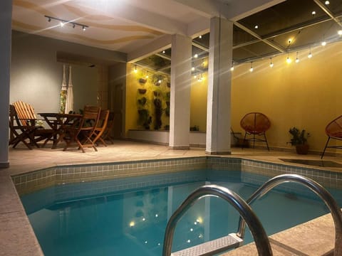 Swimming pool