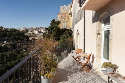 Property building, Natural landscape, View (from property/room), Balcony/Terrace, Balcony/Terrace
