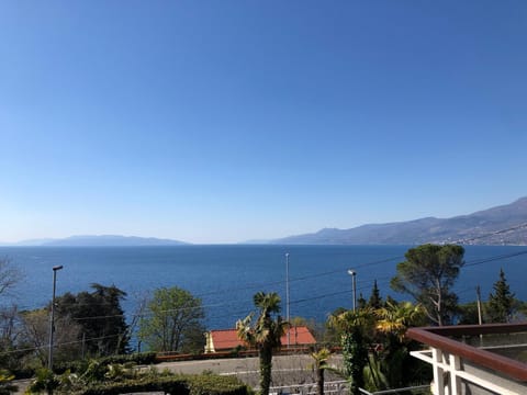 Day, Natural landscape, Mountain view, Sea view