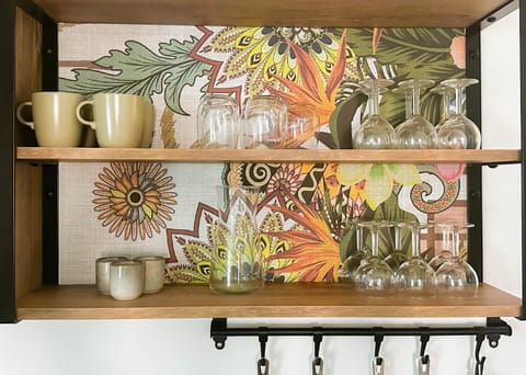 Coffee/tea facilities, Kitchen or kitchenette, Decorative detail