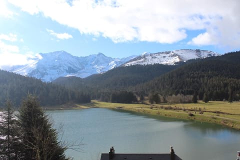Natural landscape, View (from property/room), Lake view, Mountain view