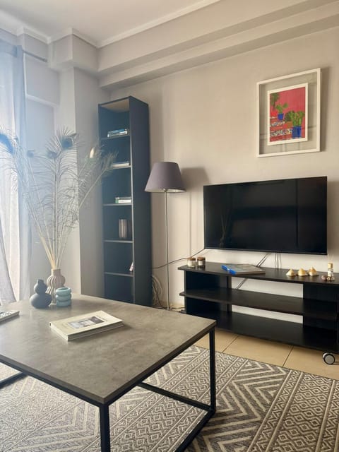 Stelina’s Cosy Loft - Ideal Spot Apartment in Thessaloniki