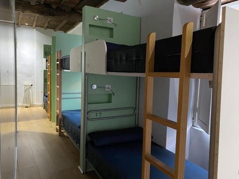 Photo of the whole room, bunk bed