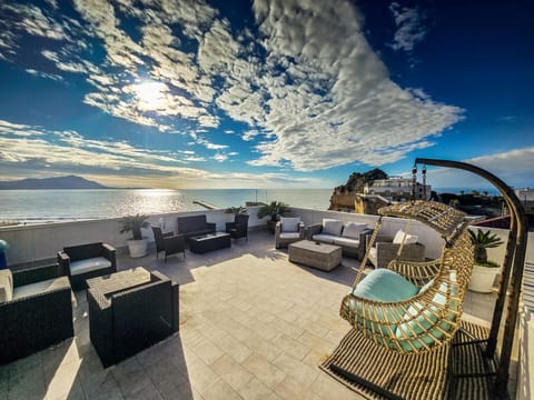 View (from property/room), Balcony/Terrace, Sea view, Internal: Not applicable to any particular room